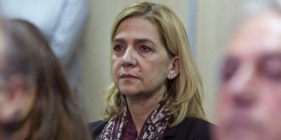 El 'rebot&iacute;n' de la Infanta Cristina: protesta porque ve vulnerado su derecho a la defensa