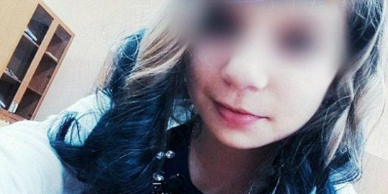 Muere electrocutada a sus 14 a&ntilde;os por cargar el m&oacute;vil dentro del ba&ntilde;o