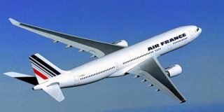 La ni&ntilde;a de 4 a&ntilde;os que ha aparecido en el equipaje de mano del avi&oacute;n