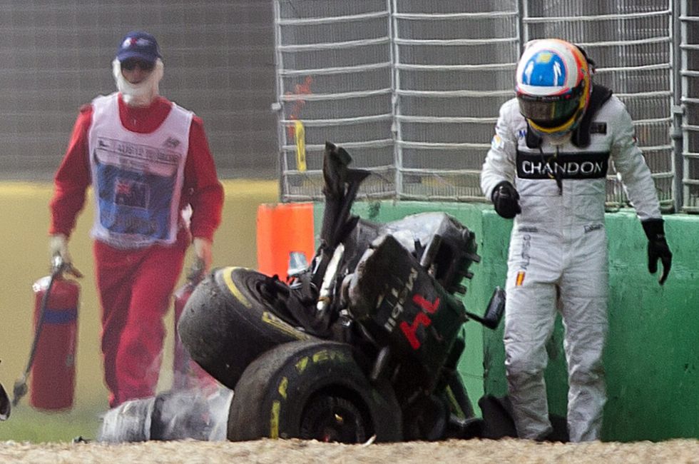 La FIA no le da el 'OK' a Fernando Alonso, que no correr&aacute; en Bar&eacute;in