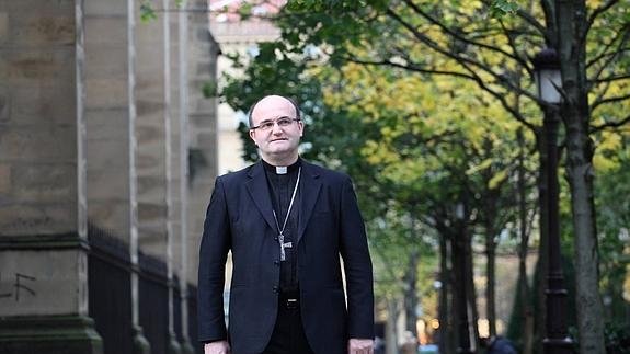 Munilla llama al arrepentimiento y perd&oacute;n
