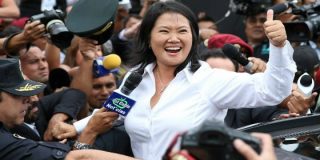 Keiko Fujimori cierra filas y lanza una advertencia: &ldquo;El pa&iacute;s elige entre estabilidad o caer en el caos&rdquo;