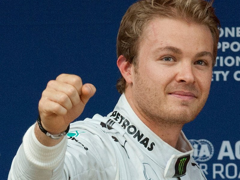 Rosberg domina la primera sesión libre en Sochi con Sainz décimo y Alonso duodécimo