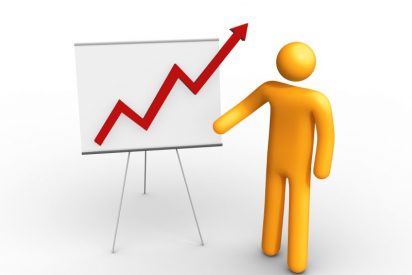 El Ibex 35 rebota un 0,88% con la mirada puesta en los 8.800 enteros y el crudo al alza