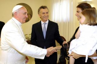 Macri agradece a Francisco la felicitación por el Bicentenario de Argentina