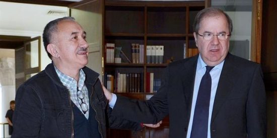 Junta y UGT se unen para luchar contra las deslocalizaciones de empresas en la Regi&oacute;n