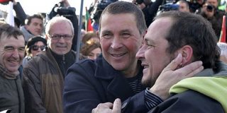 La tribu de la CUP provoca llev&aacute;ndose a Otegi de 'tour' por Catalu&ntilde;a ante la indignaci&oacute;n: "Carnicero, sembrador de muerte y desdicha"