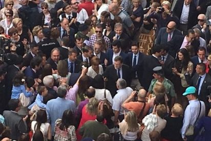 Rajoy se define como "católico" y llama a respetar las "viejas tradiciones"