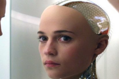 El robot que fue profesor de una universidad sin que nadie se enterara