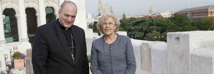 Carmena apoyar&aacute; la cumbre sobre refugiados auspiciada por el Papa Francisco