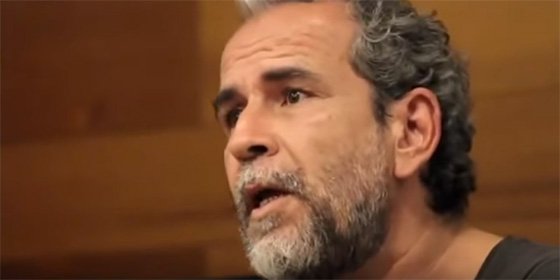 Willy Toledo se pregunta: "&iquest;Me pueden las formas?"