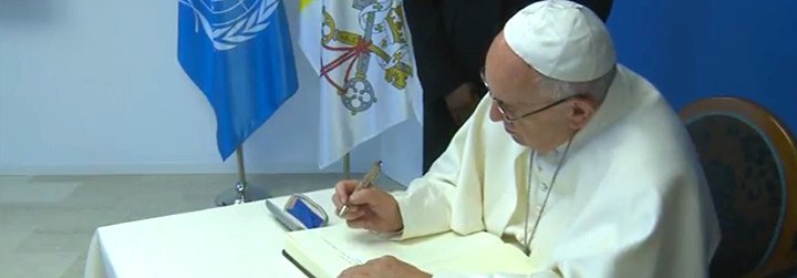 El Papa en la sede del PMA: "Que no nos deje dormir y nos haga soñar la lucha contra el hambre"