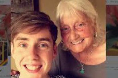 La abuela que pon&iacute;a 'por favor' y 'gracias' en sus b&uacute;squedas en Google y arrasa ahora en Twitter