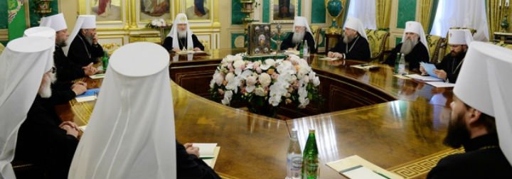 El Patriarcado de Moscú acusa al de Constantinopla de ceder a presiones islamistas y norteamericanas
