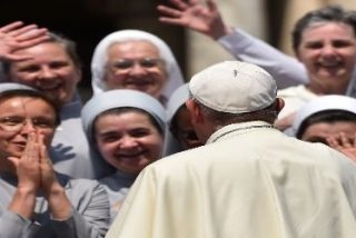 Lo de las diaconisas va en serio&hellip;