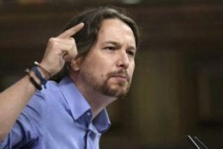 Pablo Iglesias piropea a Rajoy, ataca a Rivera y enamora a S&aacute;nchez