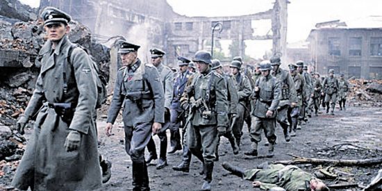 Manuel del Rosal Garc&iacute;a: "Segunda Guerra Mundial: La estupidez humana te explica lo que motiv&oacute; el conflicto"