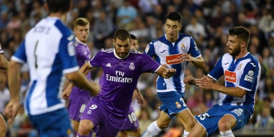 El Real Madrid gana al RCD Espanyol y es líder en solitario de la Liga