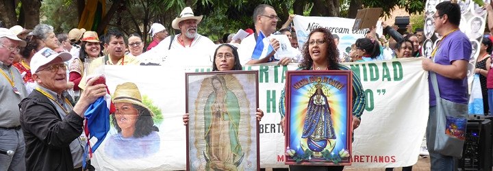"Las CEBs caminando y el Reino proclamando"