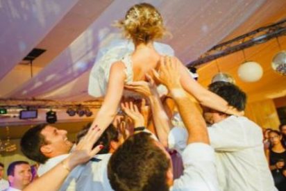 La dejan parapl&eacute;jica durante su boda por culpa de los alegres invitados