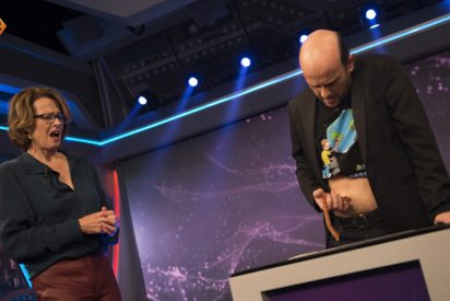 Sigourney Weaver se asquea al ver el truco m&aacute;s 'salvaje' en 'El Hormiguero'