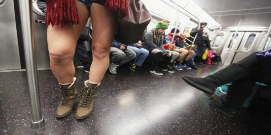 El acosador del metro que se lleva lo suyo por meter mano a lo tonto