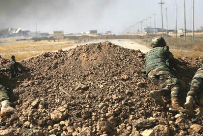 Con estas agallas se combate en las afueras de Mosul entre minas y suicidas