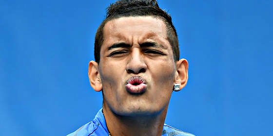 El payasete de Kyrgios se toma a broma la sanci&oacute;n de la ATP: "No pasa nada, puedo seguir jugando. El tenis seguir&aacute; siendo divertido"
