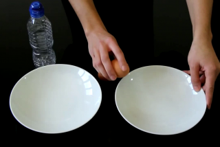 &iquest;Quieres saber como se separan de forma simple la yema y la clara del huevo?