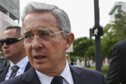 El expresidente Uribe rechaza el nuevo acuerdo de paz entre el Gobierno de Colombia y los narcoterroristas de las FARC