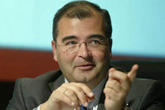 Angel Ron: Popular cierra un acuerdo con los sindicatos para la salida de 2.592 trabajadores