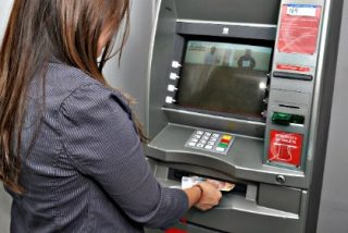 C&oacute;mo funciona el 'malware' que hace escupir dinero a los cajeros autom&aacute;ticos