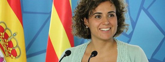 A Dolors Montserrat le pill&oacute; su nombramiento...&iexcl;en un entierro!