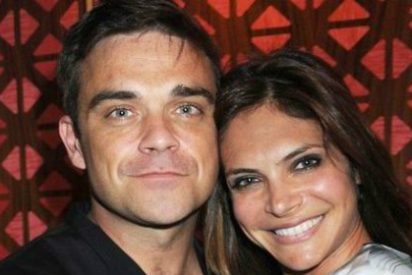 La confesi&oacute;n sexual que la esposa de Robbie Williams le hizo al cantante