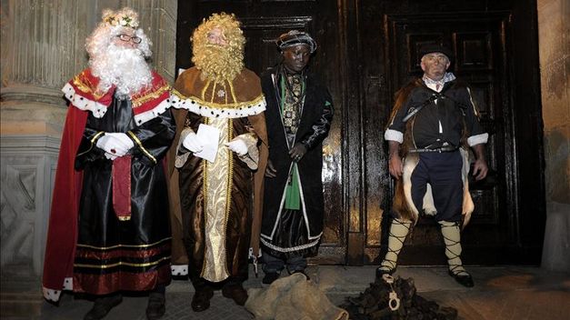 El Arzobispado de Pamplona recibe carb&oacute;n