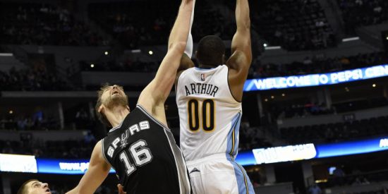 Pau Gasol se regala una buena actuaci&oacute;n en la victoria ante los Nuggets