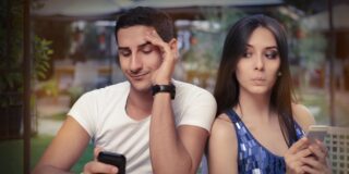 Infidelidad: 5 argumentos que se 'inventan' los hombres para poner cuernos
