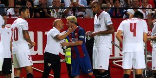 Messi le pide a Alexis S&aacute;nchez informes sobre Sampaoli