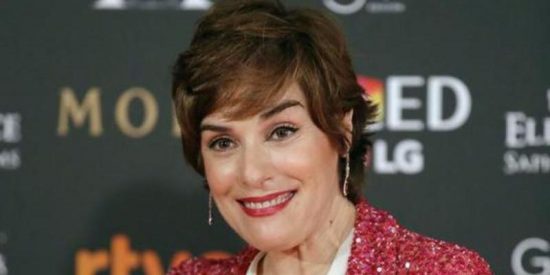 Twitter reduce a cenizas a la mediocre Anabel Alonso por defender a un Javier Bardem machacado a base de bien por el alcalde de Madrid