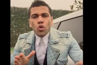 La alegr&iacute;a de Dani Alves... &iquest;por no haberse comido los cuatro del PSG?