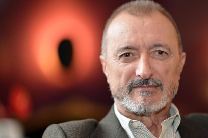 Arturo P&eacute;rez Reverte: "Nunca se ha visto tan frecuente mansedumbre, tanta complicidad de los periodistas"