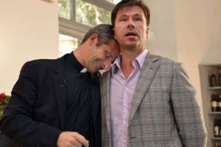 Krzysztof Charamsa: "El 50% de los sacerdotes del Vaticano son gays"