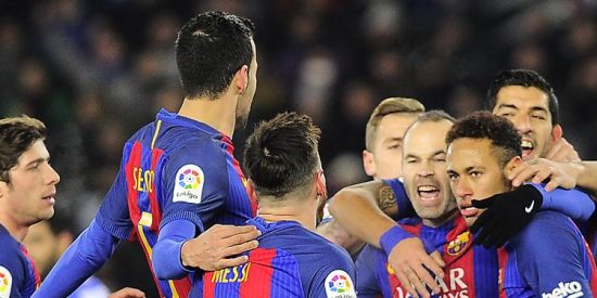 Iniesta y Busquets en la lista contra el Atlético en la Copa del Rey