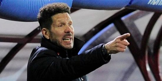 La puñalada de Messi y Suárez a Simeone: ¡Bronca en el descanso!