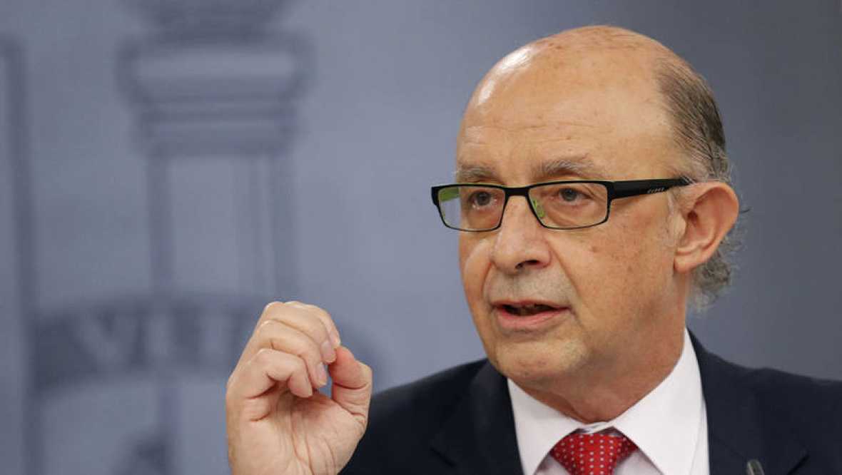 Cristobal Montoro: El Gobierno decide subir un 1% el sueldo de los empleados p&uacute;blicos este a&ntilde;o