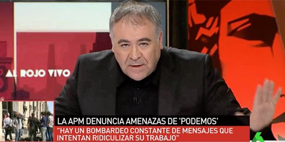 Ferreras huele sangre en Podemos por intimidar al periodismo y pide intransigencia con ellos