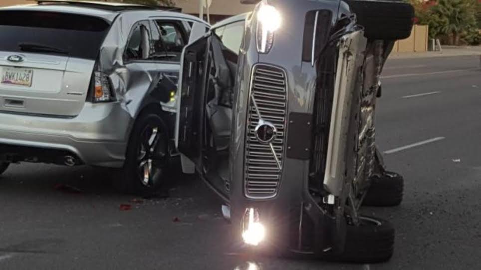 Accidente coche Uber