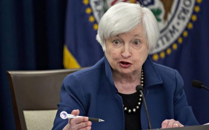 Janet Yellen aventura una próxima subida de tipos en EEUU