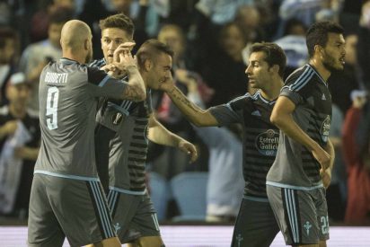 Un error de Jonny resucita a los belgas: Celta 3 - Genk 2