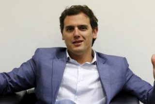 La regeneraci&oacute;n de Albert Rivera era solo postureo y oportunismo